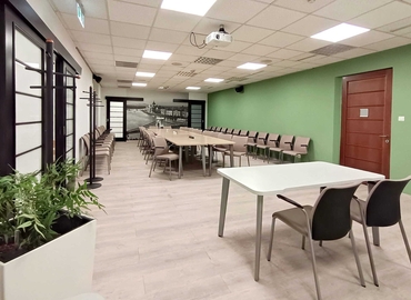 Office Anker köz 2-4 1061 Budapest