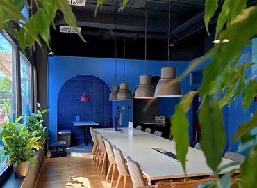 Office Anker köz 2-4 1061 Budapest