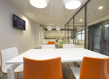 100 m² Coworking  in Dublin, Harcourt Centre (D02 HW77) - 11 | MatchOffice.com