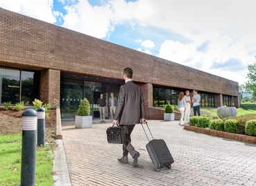 4700 m² Shared office  in Dublin, Balheary Road (K67 E5AO) - 0 | MatchOffice.com