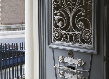 10 m² Shared workspace  in Dublin, 38-39 Fitzwilliam Square (D02 NX53) - 2 | MatchOffice.com