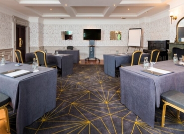10 m² Conference hall in Limerick, Meadowlands Estate (V92 DC83) - 2 | MatchOffice.com
