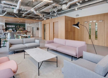 Virtual office in Dublin, 77 Sir John Rogerson's Quay (D02 VK08) - 1 | MatchOffice.com
