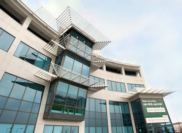 60 m² Serviced office property available to rent in Dublin, The Cresent Building (D18 E0X5) - 0 | MatchOffice