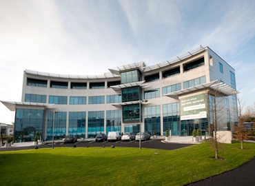 60 m² Business space property up for rent in Dublin, The Cresent Building (D18 E0X5) - 1 | MatchOffice