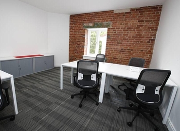 170 m² Business park building up for rent in Dublin, Torquay Road (D18 E0X5) - 1 | MatchOffice