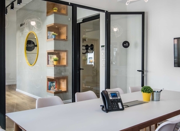 80 m² Conference room in Tel Aviv, Rothschild Boulevard 8 (6688111) - 0 | MatchOffice.com