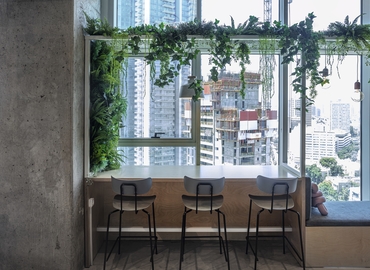 1000 m² Business space place for rent in Tel Aviv, דרך מנחם בגין 150 (6492105) - 1 | MatchOffice