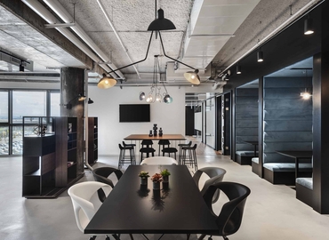 15 m² Meeting room in Tel Aviv, Ariel Sharon Boulevard 3 (52136) - 1 | MatchOffice.com