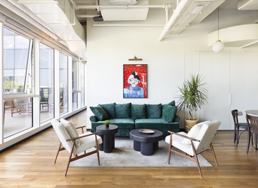 3804 m² Business center in Haifa, Nahum Het 7 (3508506) - 2 | MatchOffice.com
