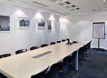 100 m² Business center property for rent in Tel Aviv, Ayalon House (52136) - 1 | MatchOffice.com