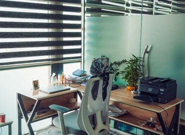 Office كرادة داخل 10069 Baghdad