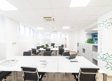 500 m² Business space place available to rent in Milan, Via Jacopo dal Verme 7 (20159) - 0 | MatchOffice