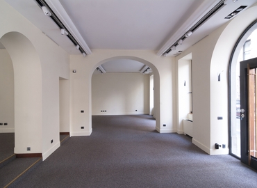 190 m² Business center in Milan, Via Borgonuovo 1 (20121) - 2 | MatchOffice.com