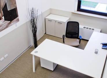 Choose a 30 m² Meeting room in Milan, Via Giovanni da Udine 34 (20156) - 1 | MatchOffice