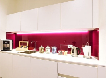 Esplora ufficio coworking adatto a Milano di 70 m², Via Caldera 21 - 7 | MatchOffice