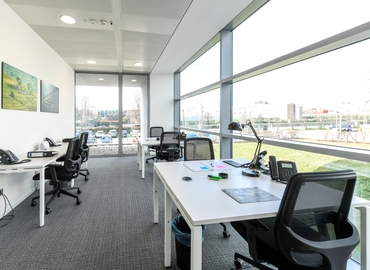 100 m² Shared office  in Milan, Via San Bovio 3 (20090) - 10 | MatchOffice.com