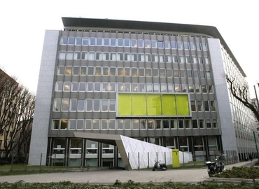 36 m² Coworking space  in Milan, Via Tiziano 32 (20145) - 2 | MatchOffice.com