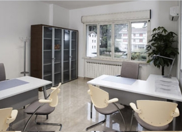 25 m² Shared workspace  in Pescara, Via N. Adriatica Nord 58 (66023) - 1 | MatchOffice
