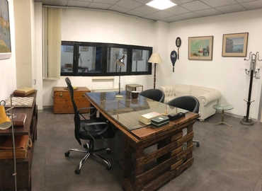 100 m² Shared workspace  in Bologna, Via Mori 6 (40054) - 6 | MatchOffice.com