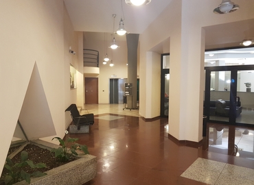 Esplora ufficio coworking flessibile a Palermo di 50 m², Via Principe di Belmonte 103/c - 2 | MatchOffice.it