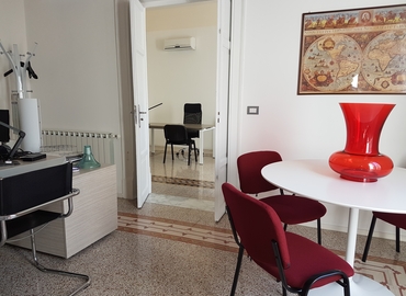 45 m² Coworking space  in Palermo, Via Cerda 19 (90139) - 23 | MatchOffice.com