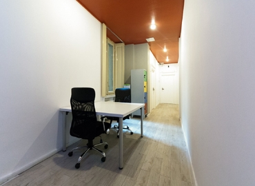200 m² Co-working  in Milan, Via Vitruvio 42 (20124) - 1 | MatchOffice.com