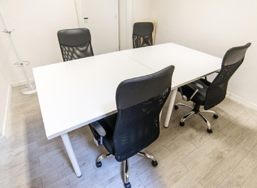 200 m² Co-working  in Milan, Via Vitruvio 42 (20124) - 0 | MatchOffice.com