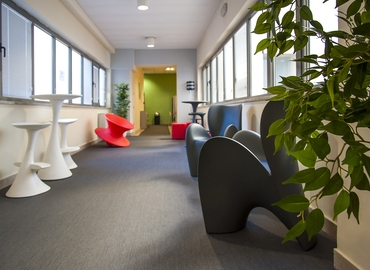 Trova ufficio coworking comodo a Roma di 90 m², Piazza G. Marconi 15 - 4 | MatchOffice.it
