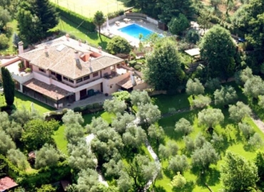 Esplora ufficio coworking comodo a Roma di 200 m², Via della Colonna Antonina 35 - 15 | MatchOffice.it