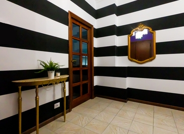 Rent a 40 m² Meeting room in Bari, Via Principe Amedeo (70122) - 0 | MatchOffice