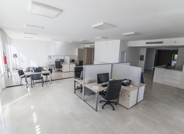Trova ufficio coworking adatto a Bari di 1000 m², via monsignor jolando nuzzi  - 5 | MatchOffice.it