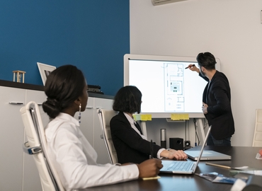 Trova spazio coworking adatto a Milano di 200 m², Via Cerva 20 - 2 | MatchOffice.it