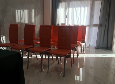 Choose a 35 m² Conference center in Bari, Corso Italia 13 (70122) - 1 | MatchOffice.com