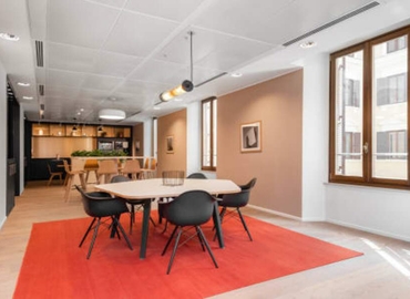 100 m² Business center building available to rent in Rome, Piazza Di San Silvestro (00187) - 4 | MatchOffice.com