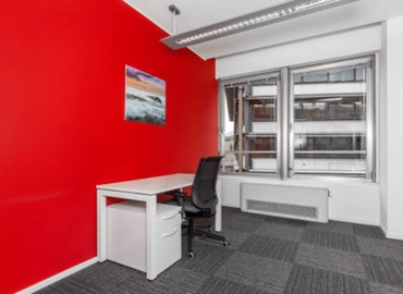 100 m² Serviced office building for rent in Genoa, Via XII Ottobre (16121) - 1 | MatchOffice