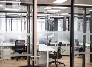 Trova spazio coworking flessibile a Municipio IX di 100 m², Viale Dell'Arte - 3 | MatchOffice.it