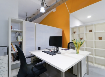 Rent a 30 m² Conference center in Rome, Via Giorgio Scalia 10B (00136) - 6 | MatchOffice