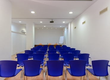 Prenota un centro conferenze affidabile a Roma di 30 m², Via Giorgio Scalia 10B - 2 | MatchOffice.it