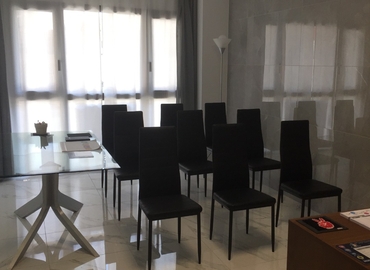 Affitta una sala conferenze accogliente a Bari di 35 m², Corso Italia 13 - 9 | MatchOffice.it