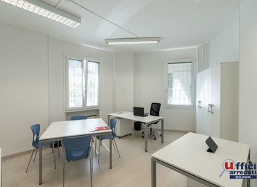 Scegli un centro conferenze accogliente a Bologna di 22 m², Via Ferrarese 3 - 3 | MatchOffice