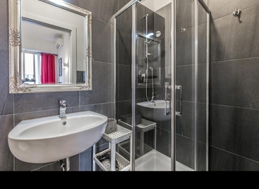 30 m² Business center building available to rent in Bologna, Via Jacopo Barozzi 2 (40126) - 9 | MatchOffice