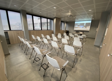 Rent suitable a 400 m² Coworking space  in Milan, Via Noto 10 (20141) - 3 | MatchOffice.com