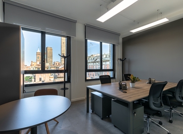 Uffici e spazi aziendali disponibili per l'affitto a Bologna di 13 m², Via Altabella 17 - 13 | MatchOffice.it