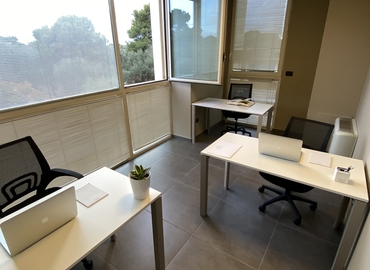Uffici e spazi aziendali disponibili per l'affitto a Bari di 18 m², Via Marco Partipilo 38-48 - 9 | MatchOffice.it