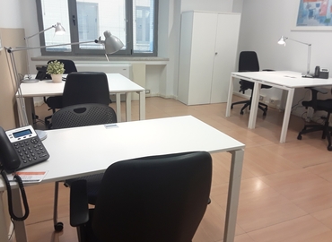 Uffici e spazi aziendali disponibili per l'affitto a Municipio IX di 90 m², Piazza G. Marconi 15 - 3 | MatchOffice