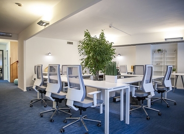 90 m² Serviced office in Rome City, Via Boezio 4c (00193) - 1 | MatchOffice
