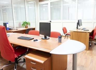 26 m² Commercial office up for rent in Naples, Via Eleonora Duse 26, 80126  - 0 | MatchOffice.com