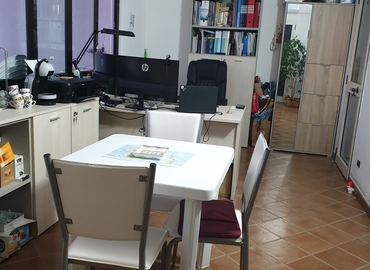 25 m² Shared workspace  in Pescara, Via Martiri Di Filetto (64026) - 4 | MatchOffice.com