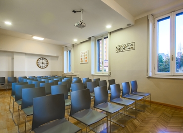 Prenota un centro conferenze affidabile a Milano di 70 m², Viale Monte Santo 5 - 11 | MatchOffice